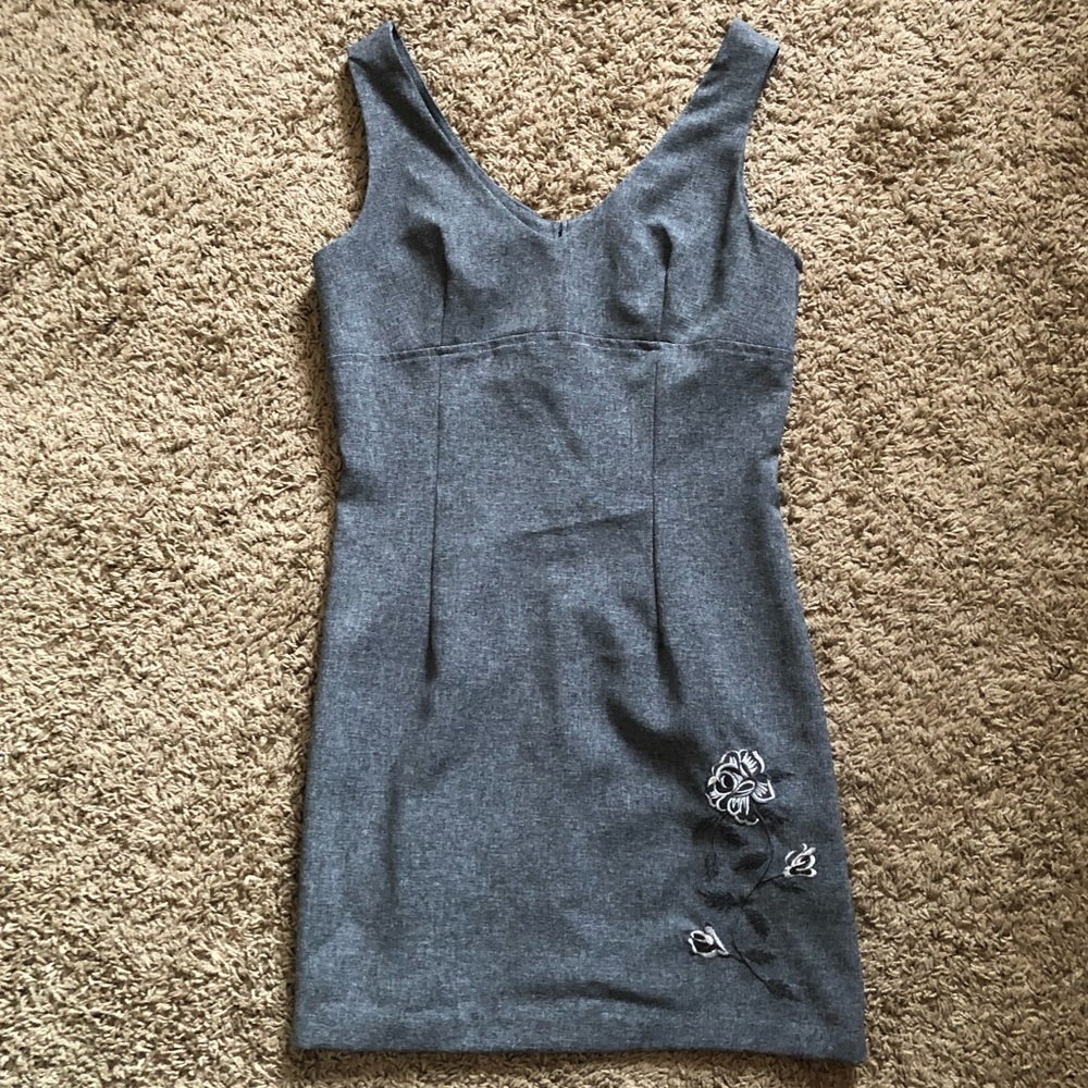 SUMMIT COLLECTION Gray Fitted Dress